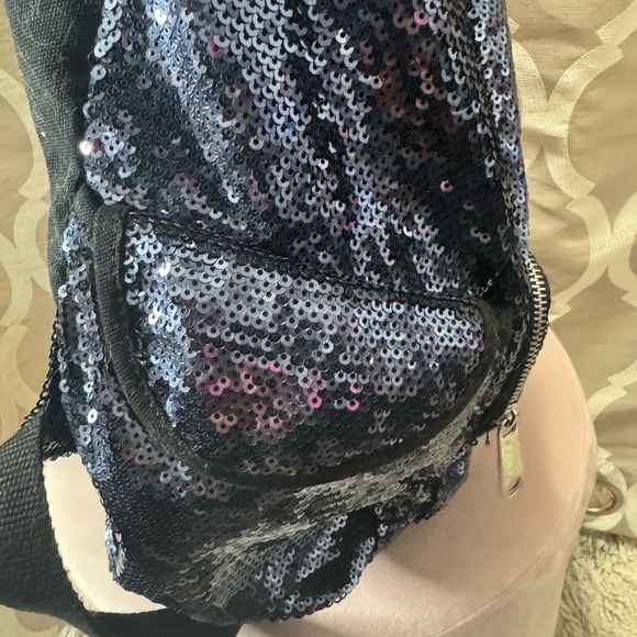 PINK Victoria’s Secret Vintage Navy Blue Sequin Backpack - Picture 5 of 8